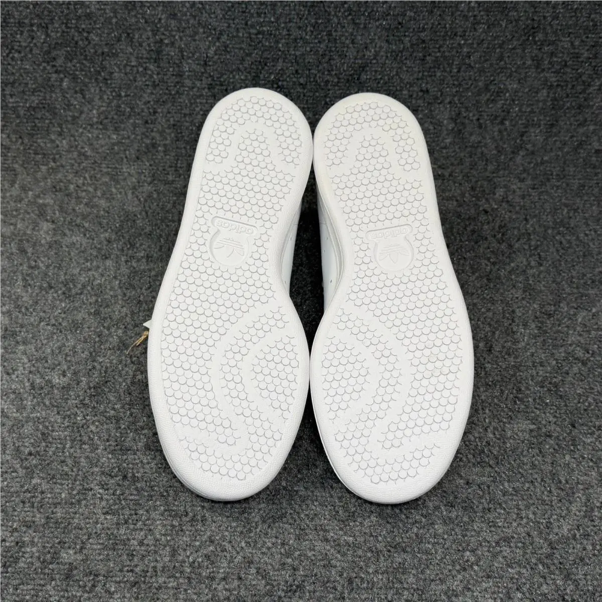 Adidas shoes - M20325 - M20325 - White 9