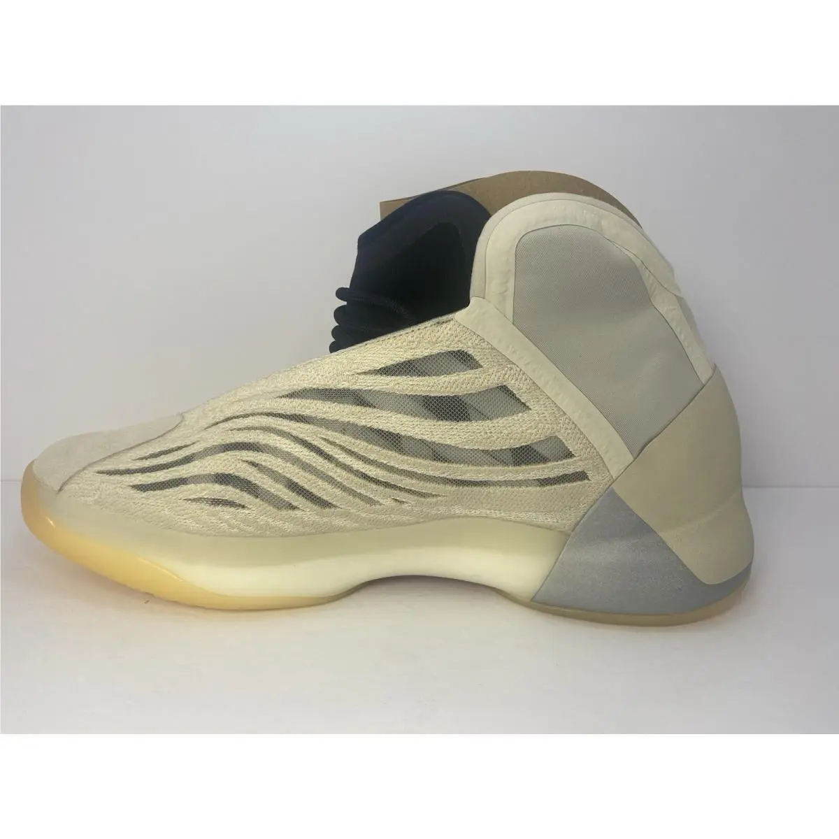 Adidas shoes - adidas Yeezy Quantum - Yeezy Quantum - HQ2085 - Ivory 4