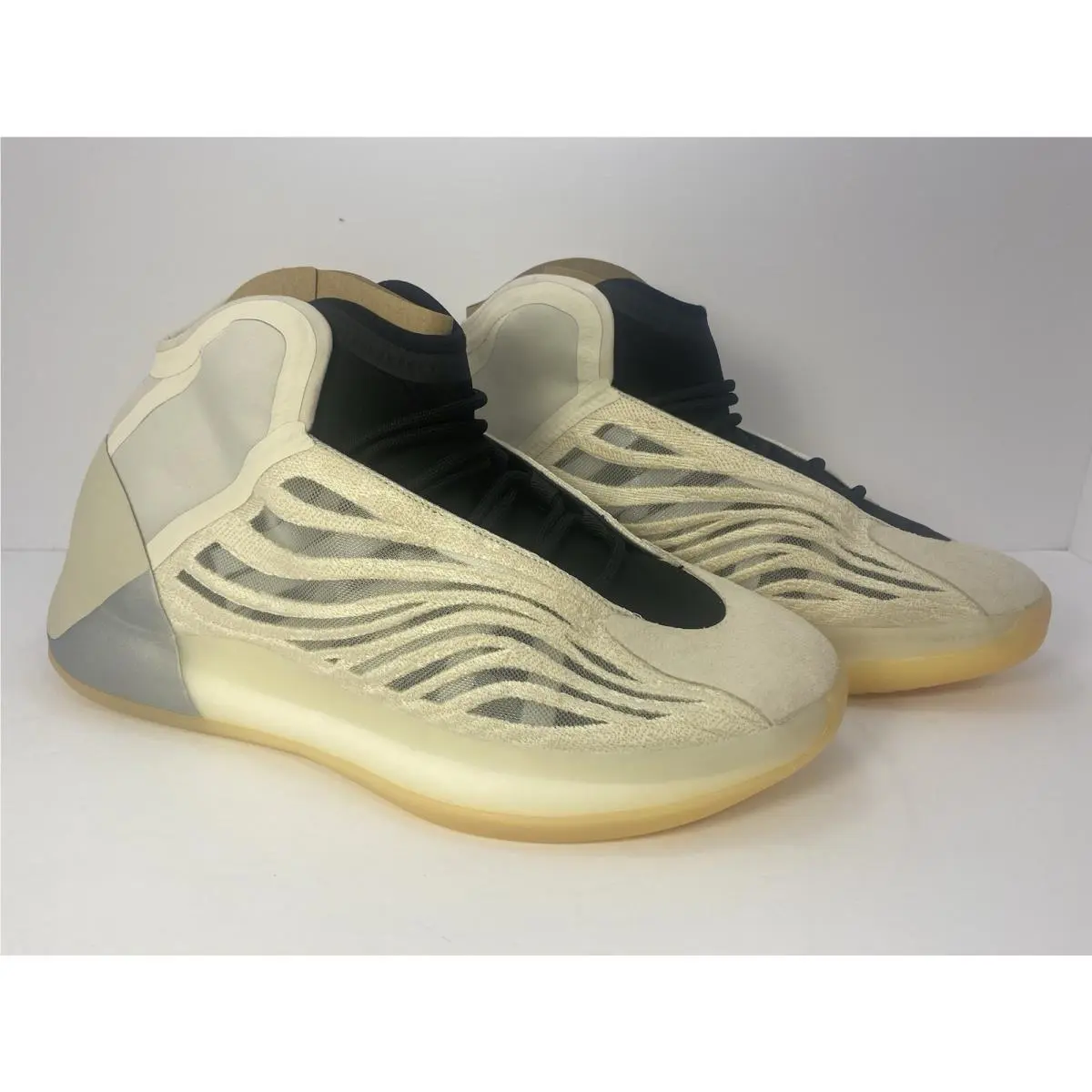 Adidas shoes - adidas Yeezy Quantum - Yeezy Quantum - HQ2085 - Ivory 5