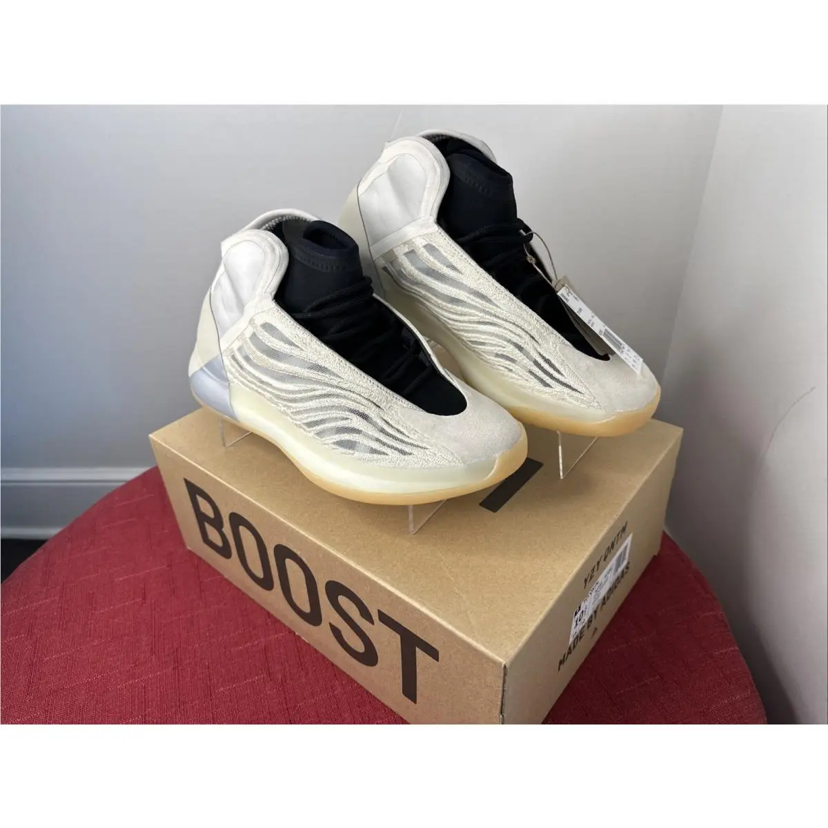 Adidas Yeezy Quantum Mist Slate HQ2085 Men’s Size 10.5