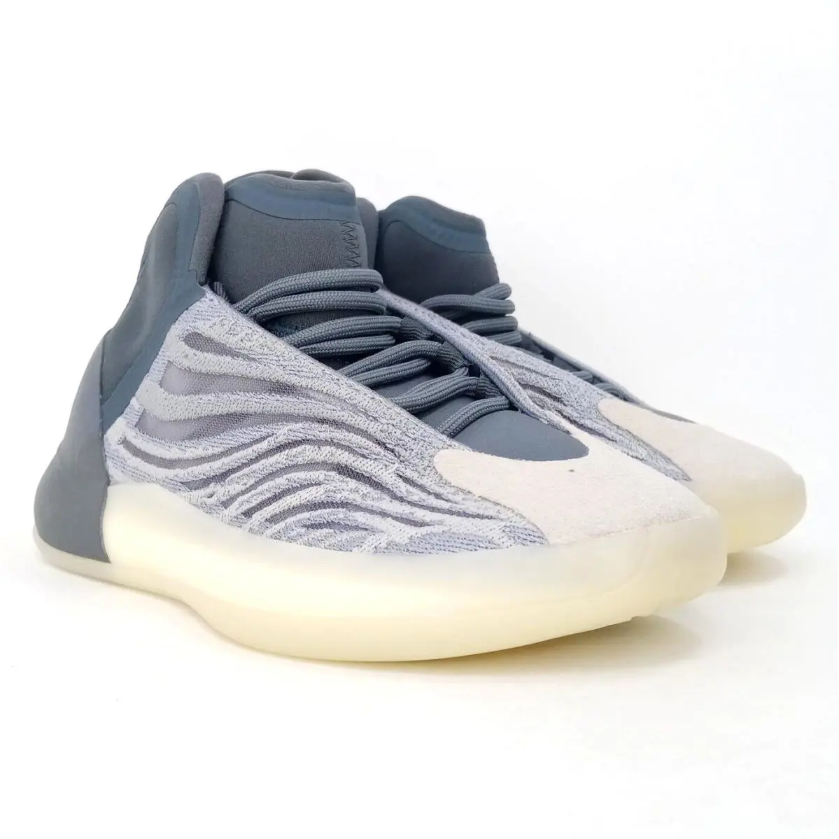 Adidas Men`s Yeezy Qntm Basketball Sneakers Size 5 US