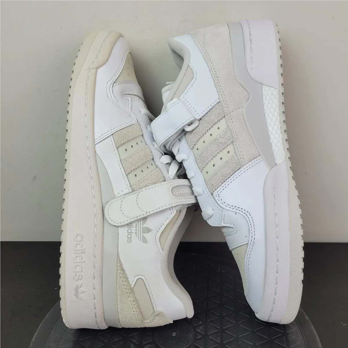 Adidas shoes - adidas Forum Low - Forum Low - HQ6804 - White 2