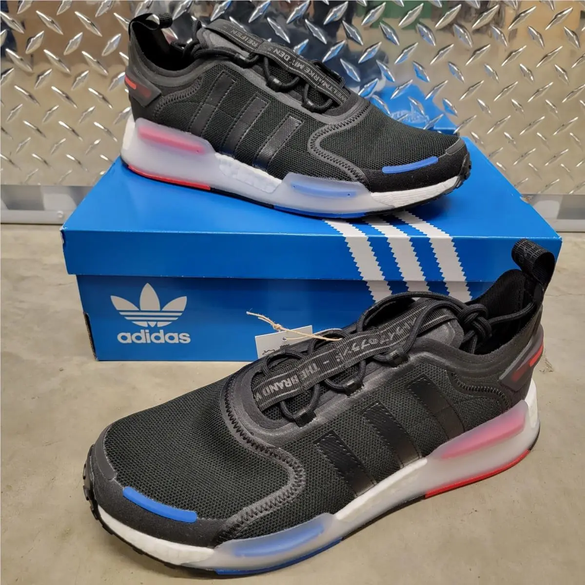 Adidas Nmd V3 Mens Athletic Black White Running Shoe Boost Sneaker Trainers 11.5