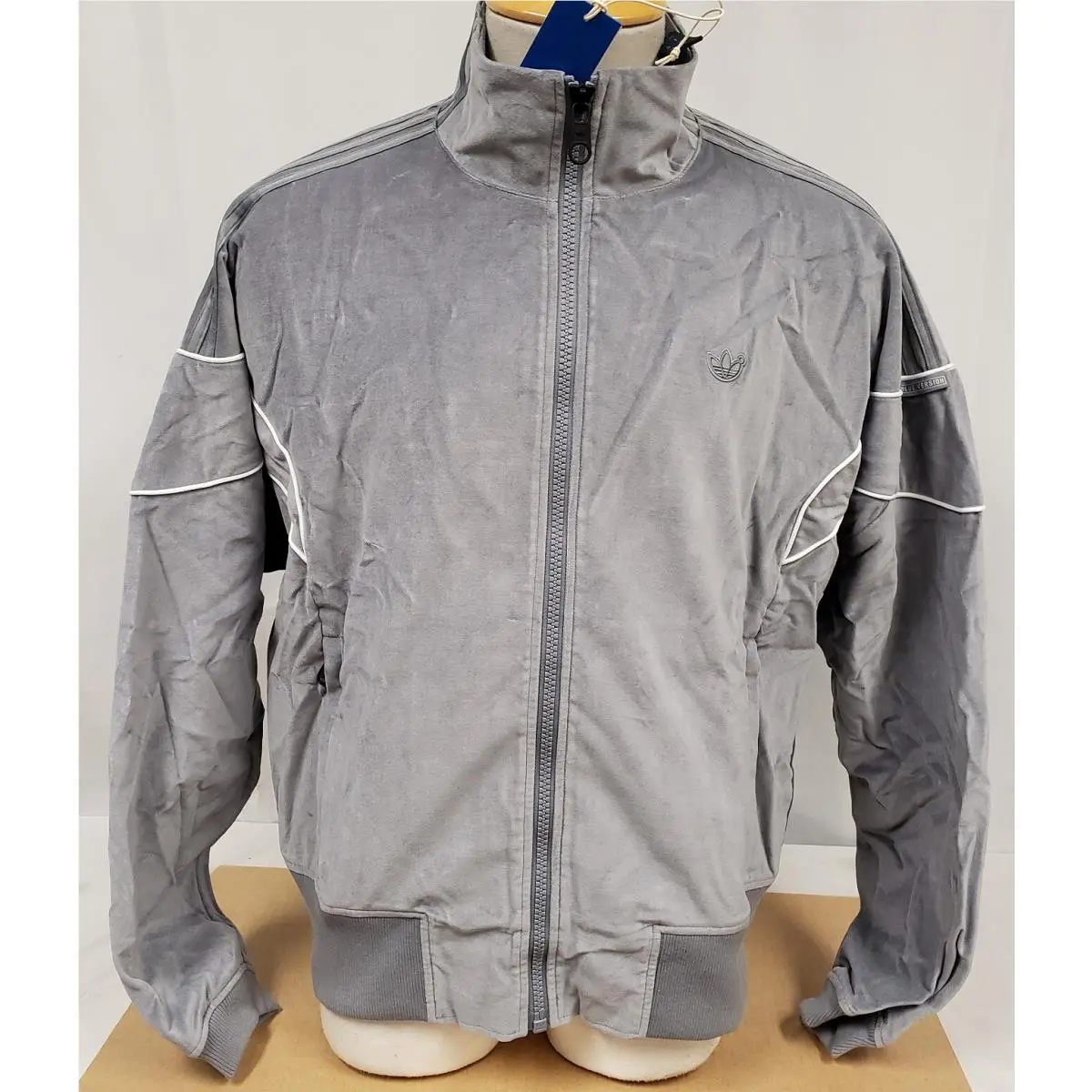 Men`s Adidas Blue Version Challenger Track Top - XS