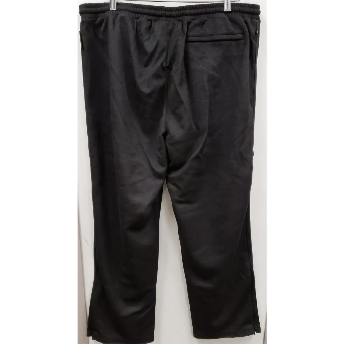 Adidas clothing - HM2343 - HM2343 - Black 2