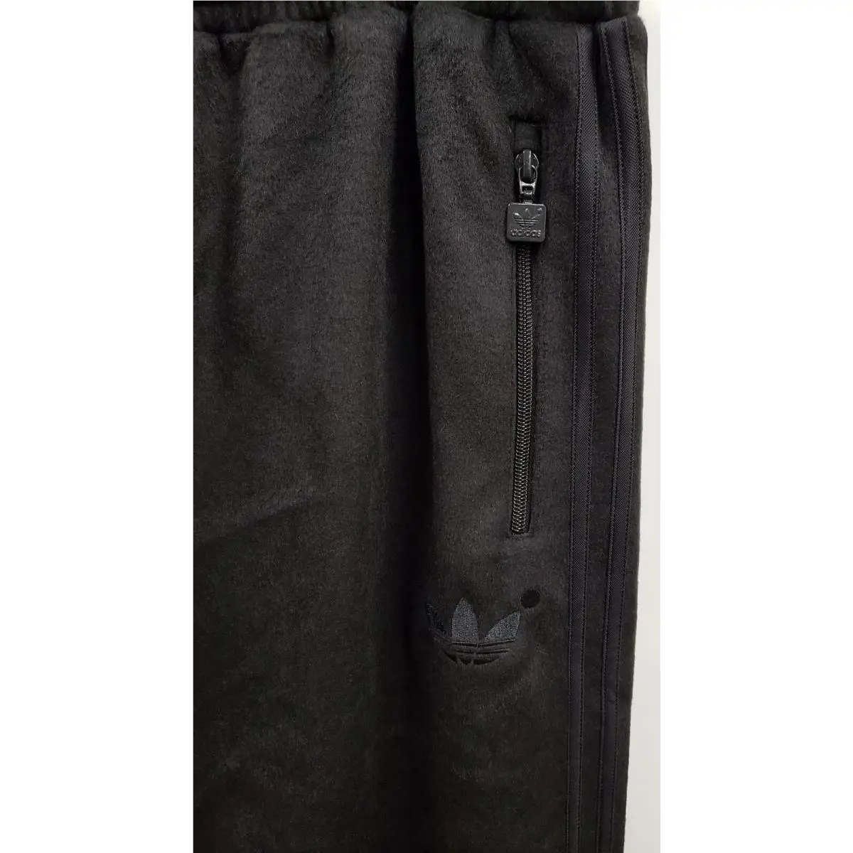 Adidas clothing - HM2343 - HM2343 - Black 0