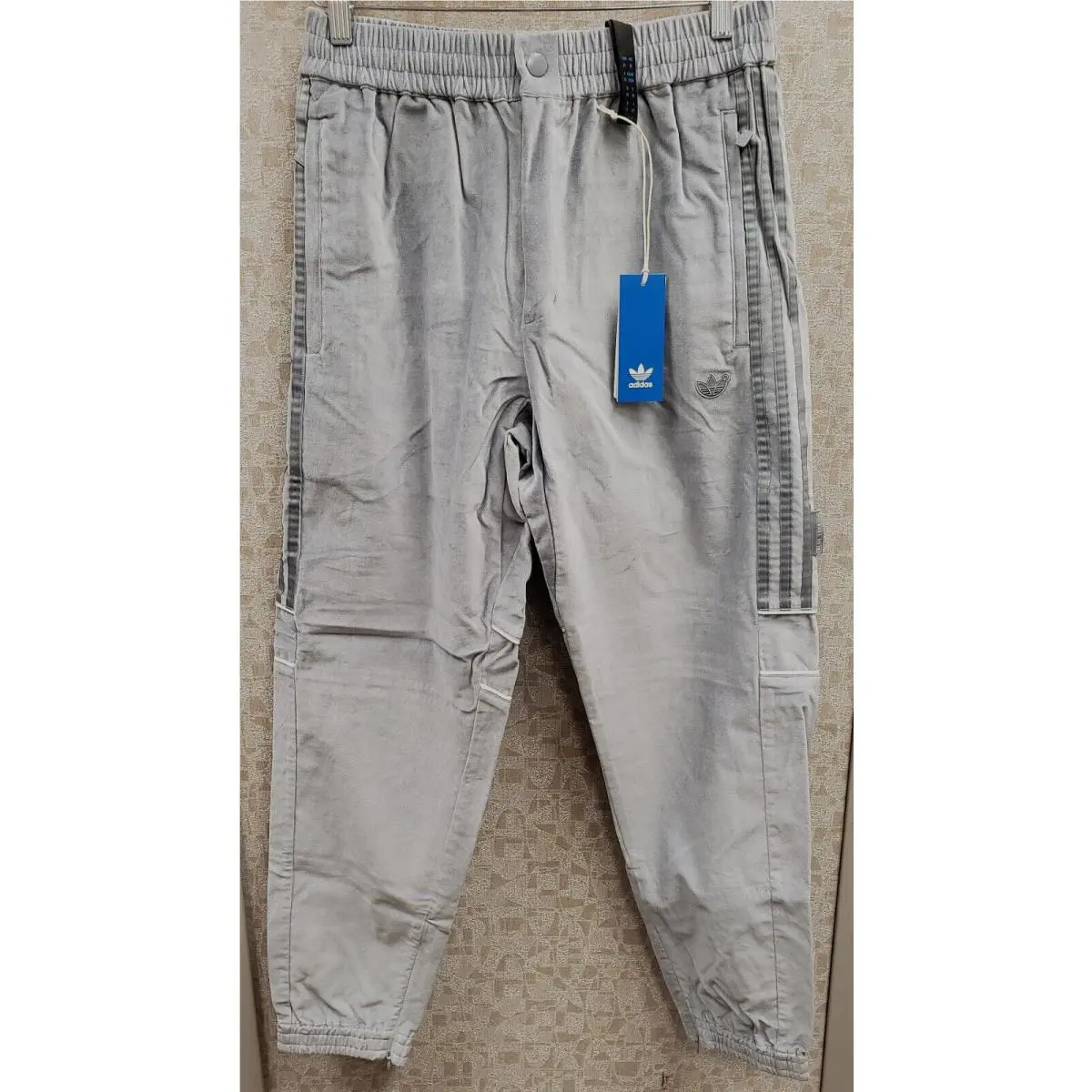 Men`s Adidas Blue Version Challengers Joggers - XL