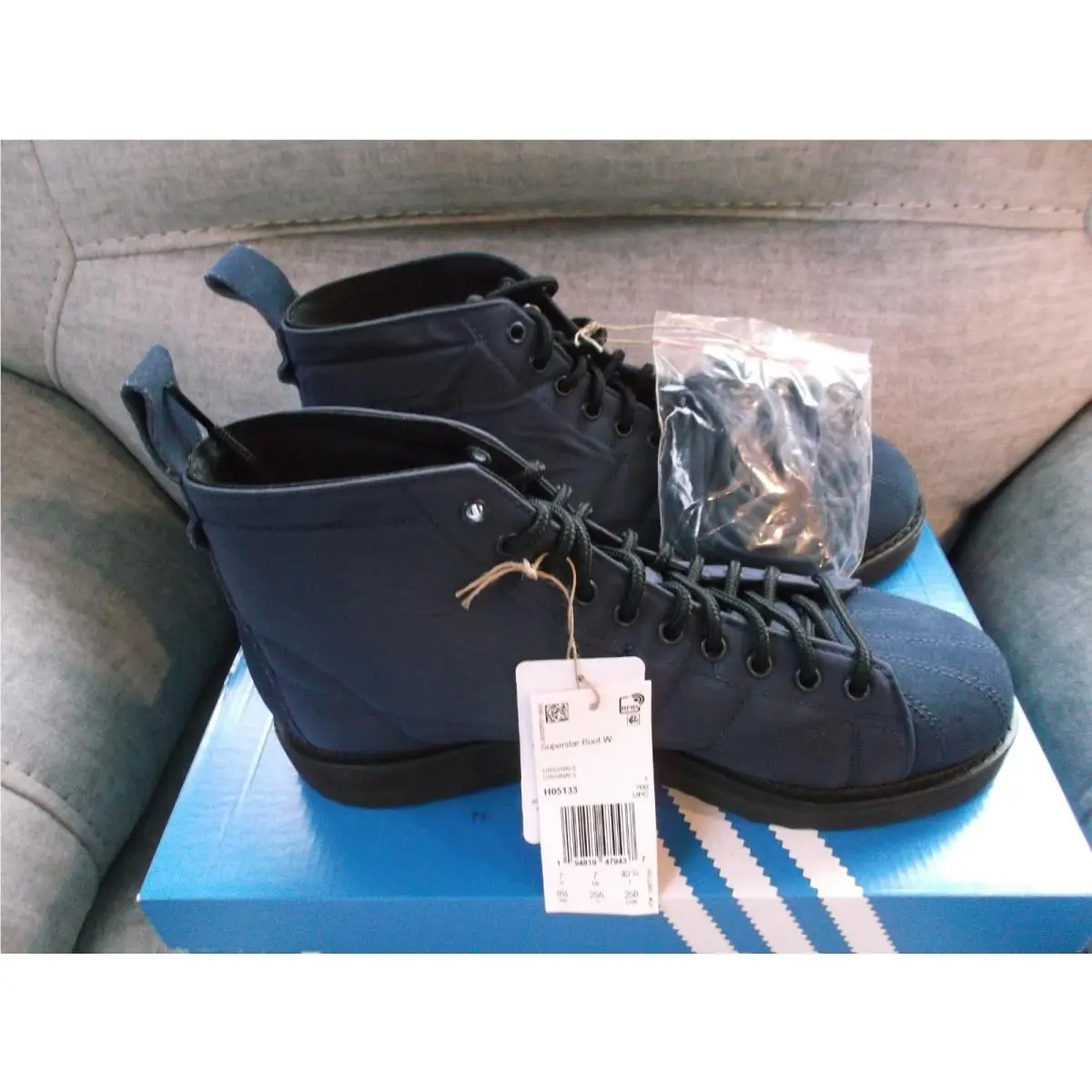 Adidas Womens Superstar Night Indigo Sneaker Boots Size 8.5 - H05133