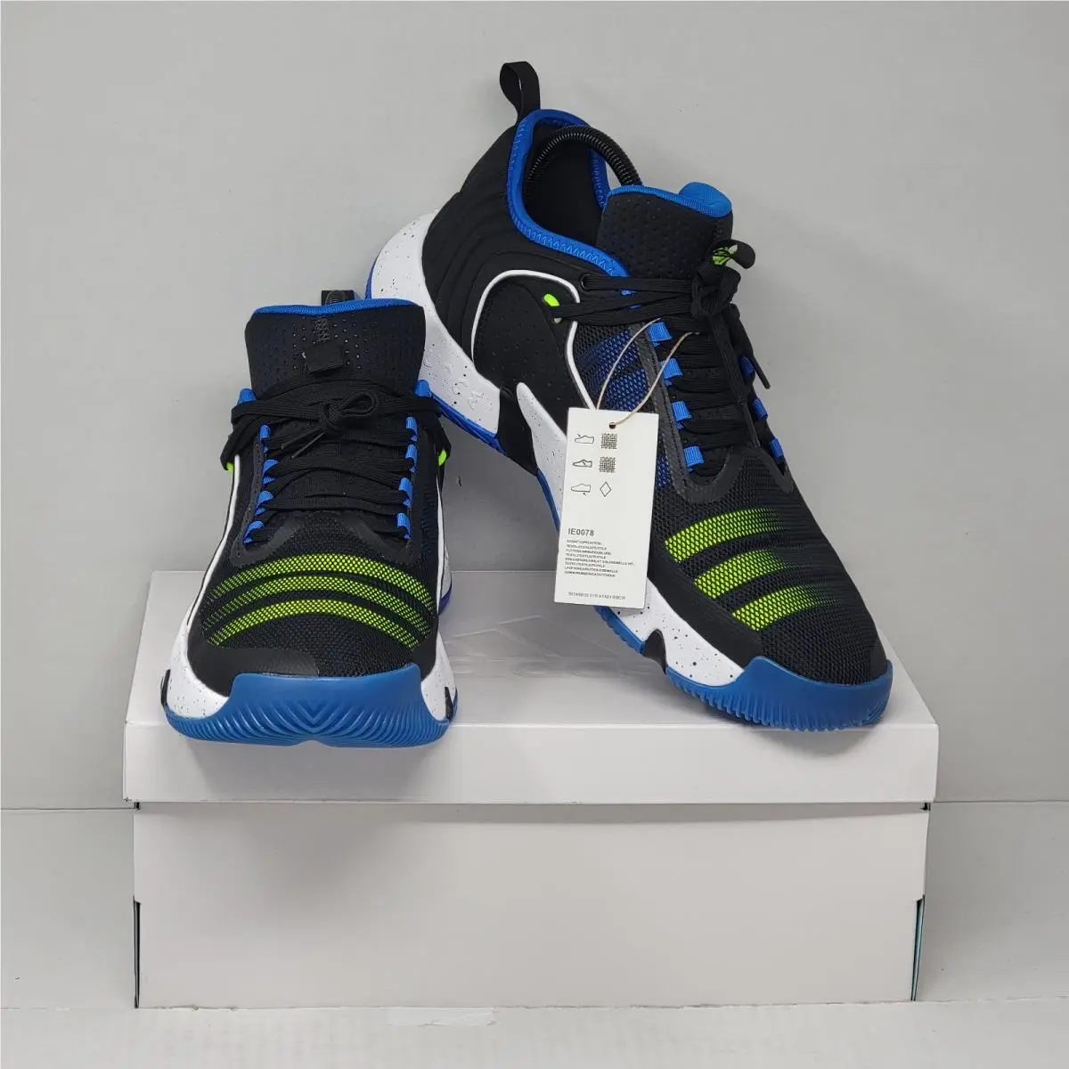 Adidas Men’s Size 11.5 Trae Unlimited Black Basketball Athletic Shoes IE0078