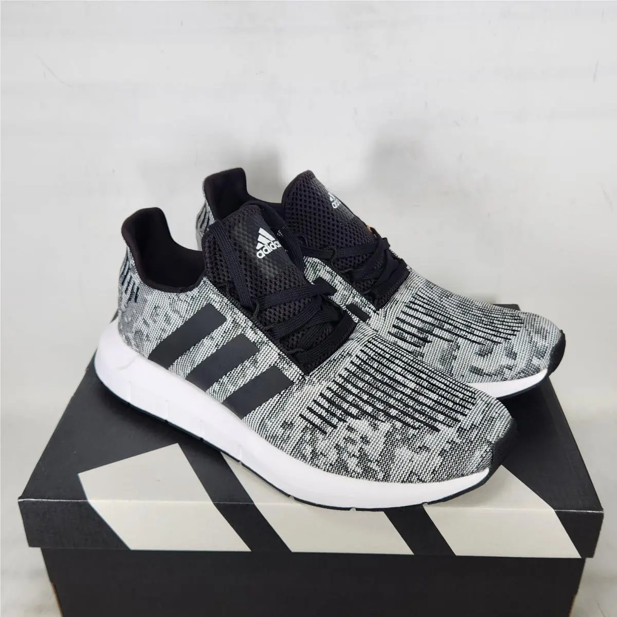 Adidas shoes - swift run 1.0 - swift run - IF0569 - Gray 0