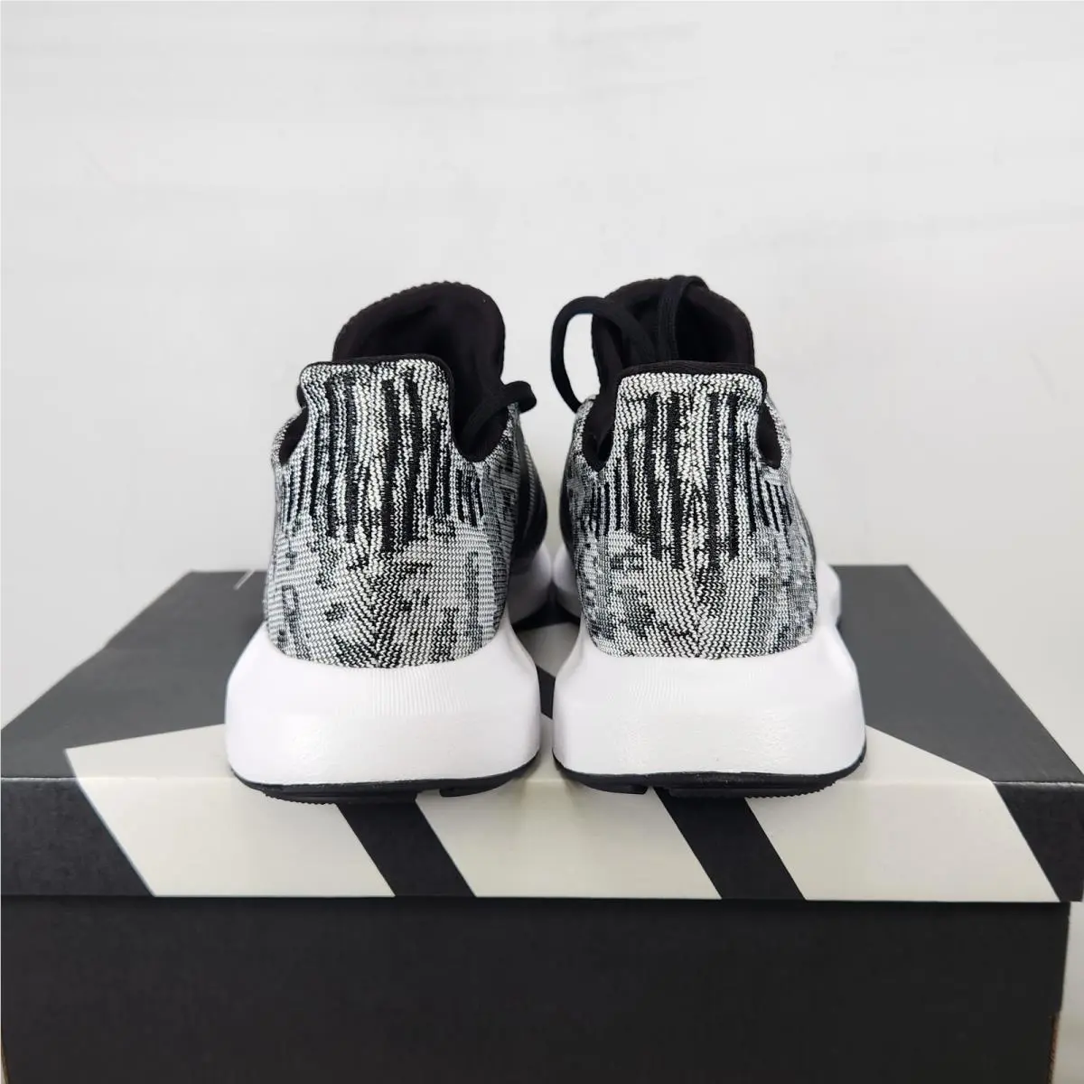 Adidas shoes - swift run 1.0 - swift run - IF0569 - Gray 2
