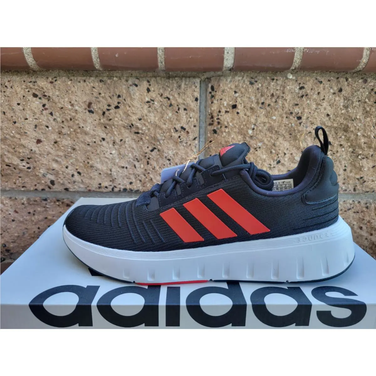 Adidas Swift Run 23 Shoes For Men Size 10.5