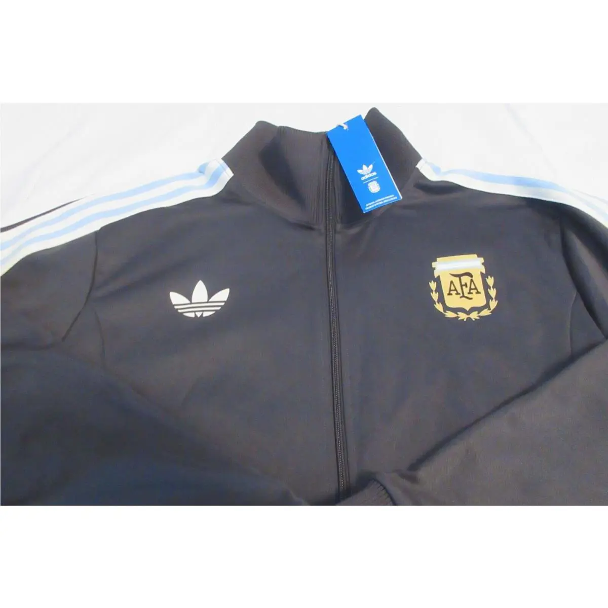 Adidas clothing - Adidas Argentina - Argentina - IU2155 - Gray (UPC: 00196607818596) 1