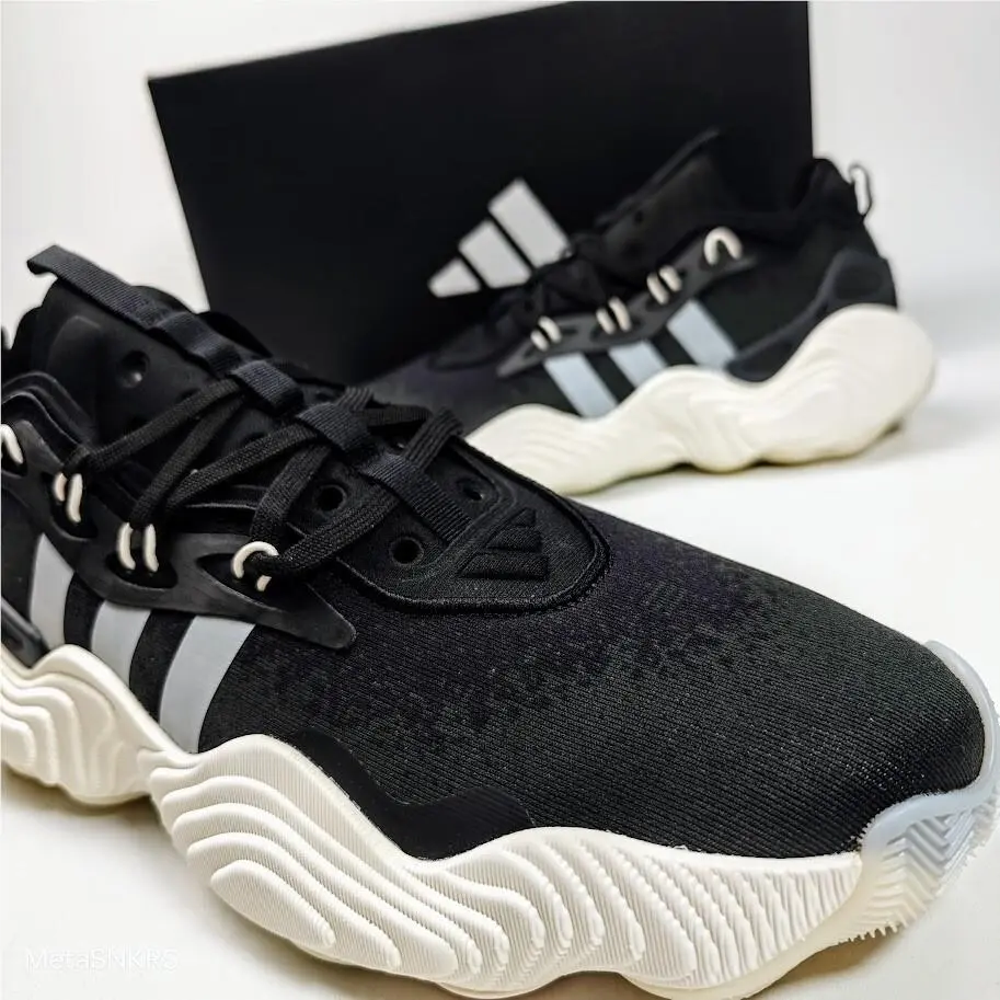 Adidas shoes - adidas Trae Young 3 - Trae Young - IE9362 - Black 4