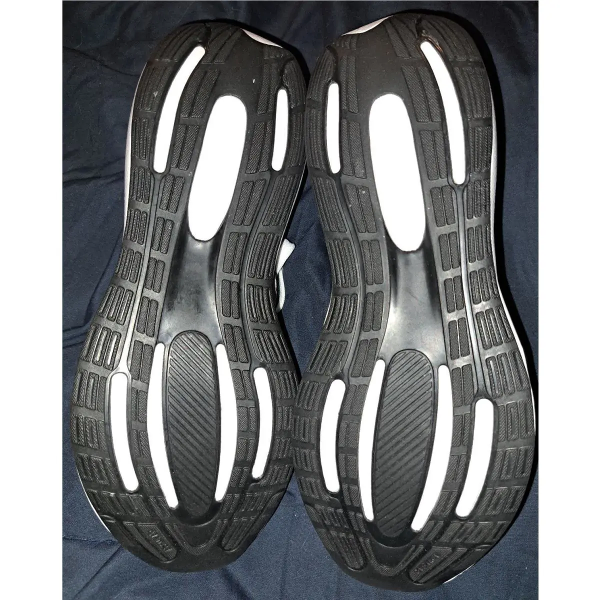 Adidas shoes - HP7557 - HP7557 - White (UPC: 195747075159) 3