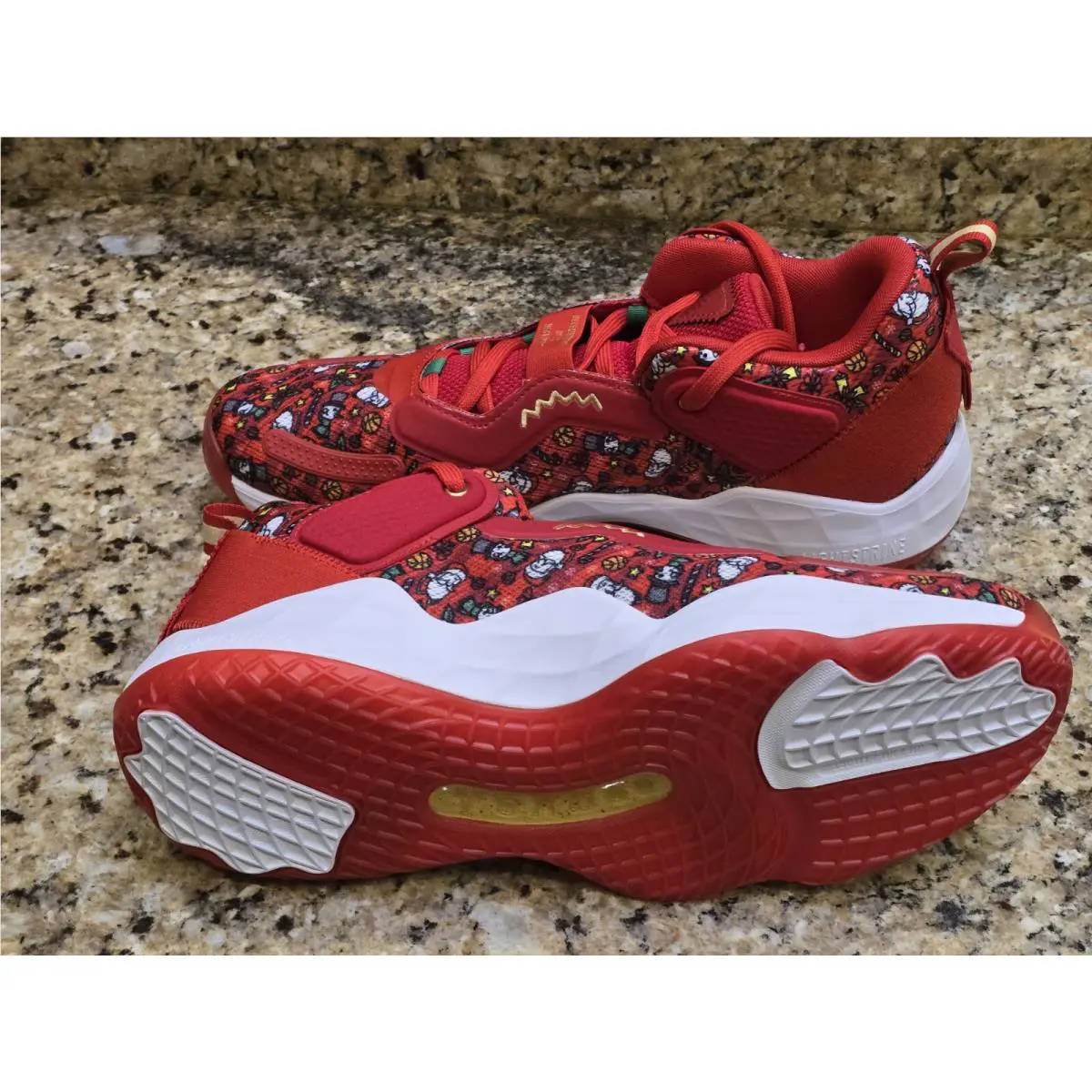 Adidas shoes - adidas D.O.N. Issue #3 - Issue - GYO322 - RED/WHITE/VIVID RED 5