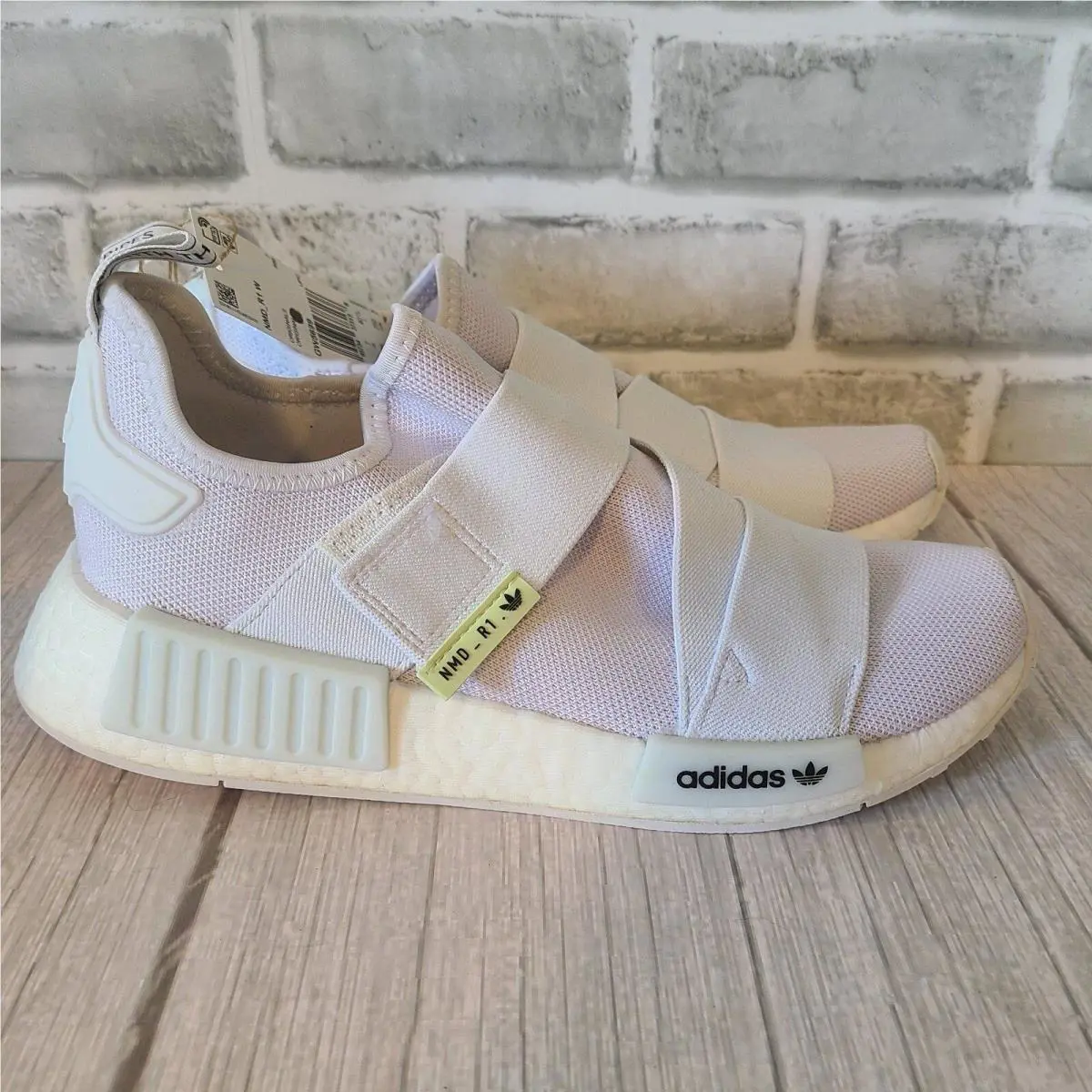 Adidas shoes - adidas NMD R1 - NMD - GW5699 - White 1