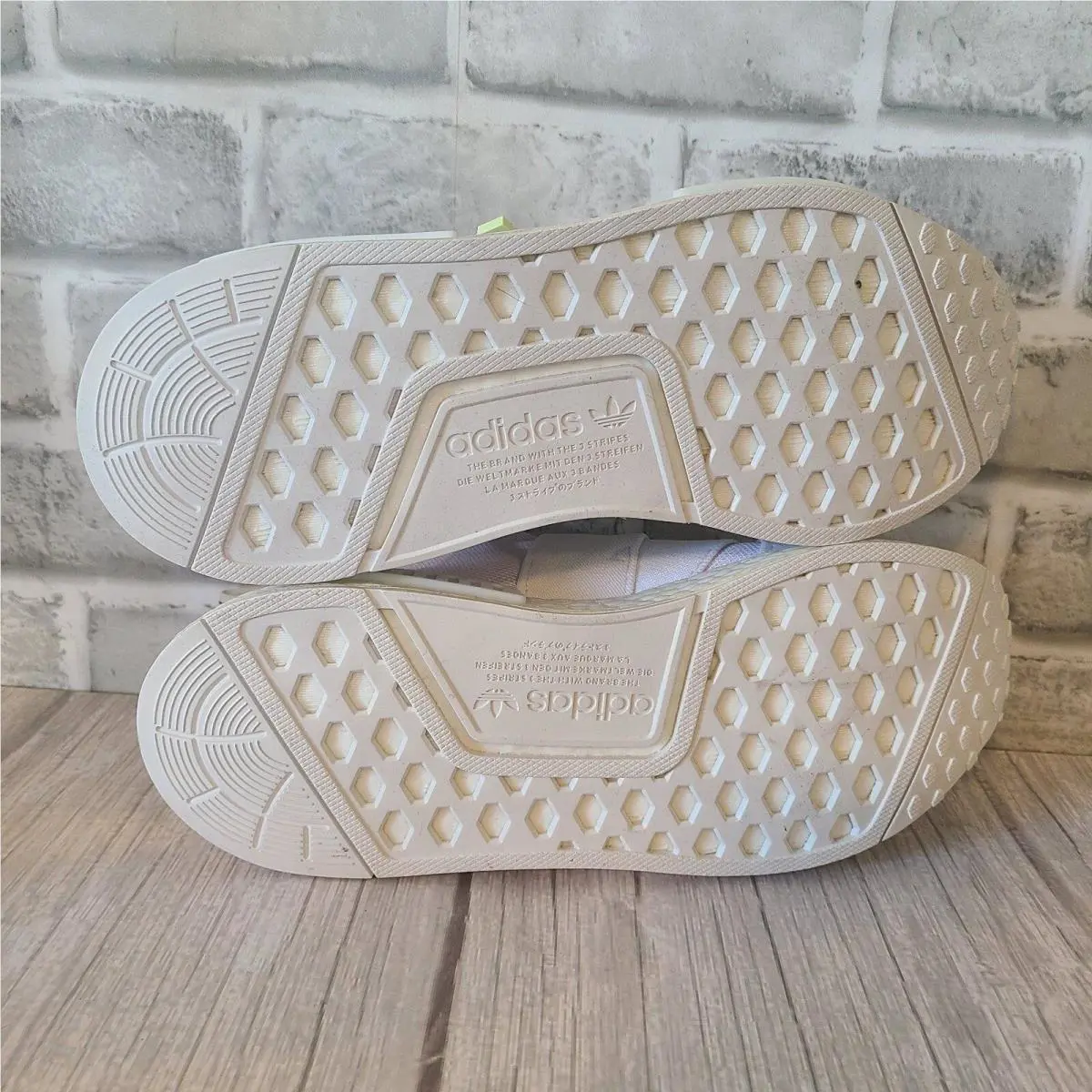 Adidas shoes - adidas NMD R1 - NMD - GW5699 - White 5