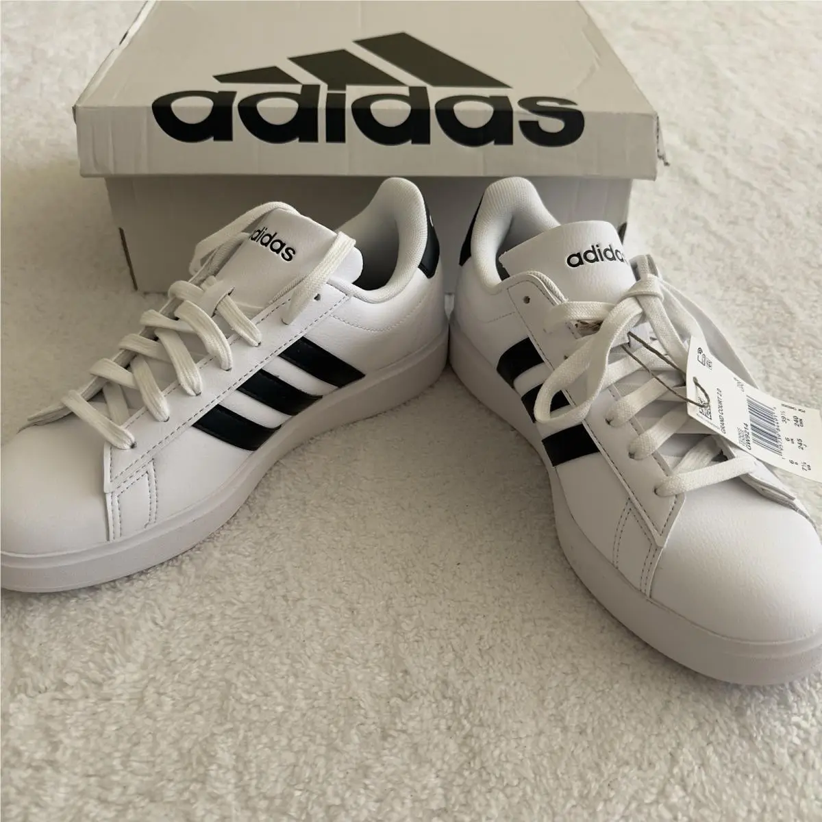 Grand Court 2.O Women`s SZ 7.5 White Black Sneaker GW9214 by Adidas