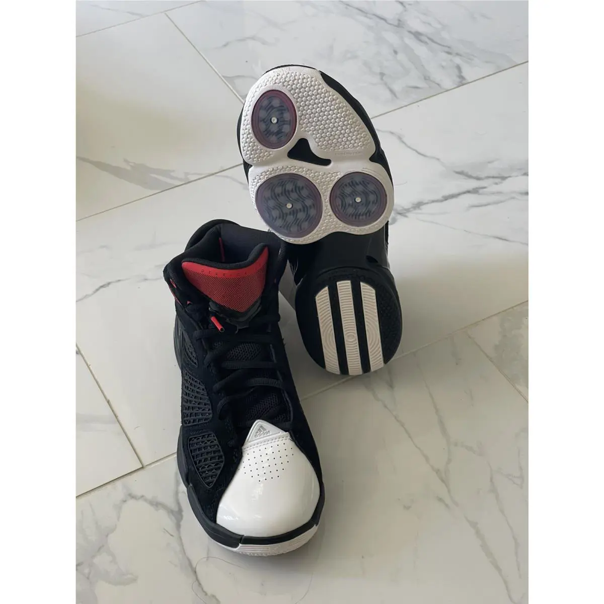 Adidas Men`s Adizero Rose 1.5 Restomod GY0245 Basketball Shoes Size 7.5 Rare