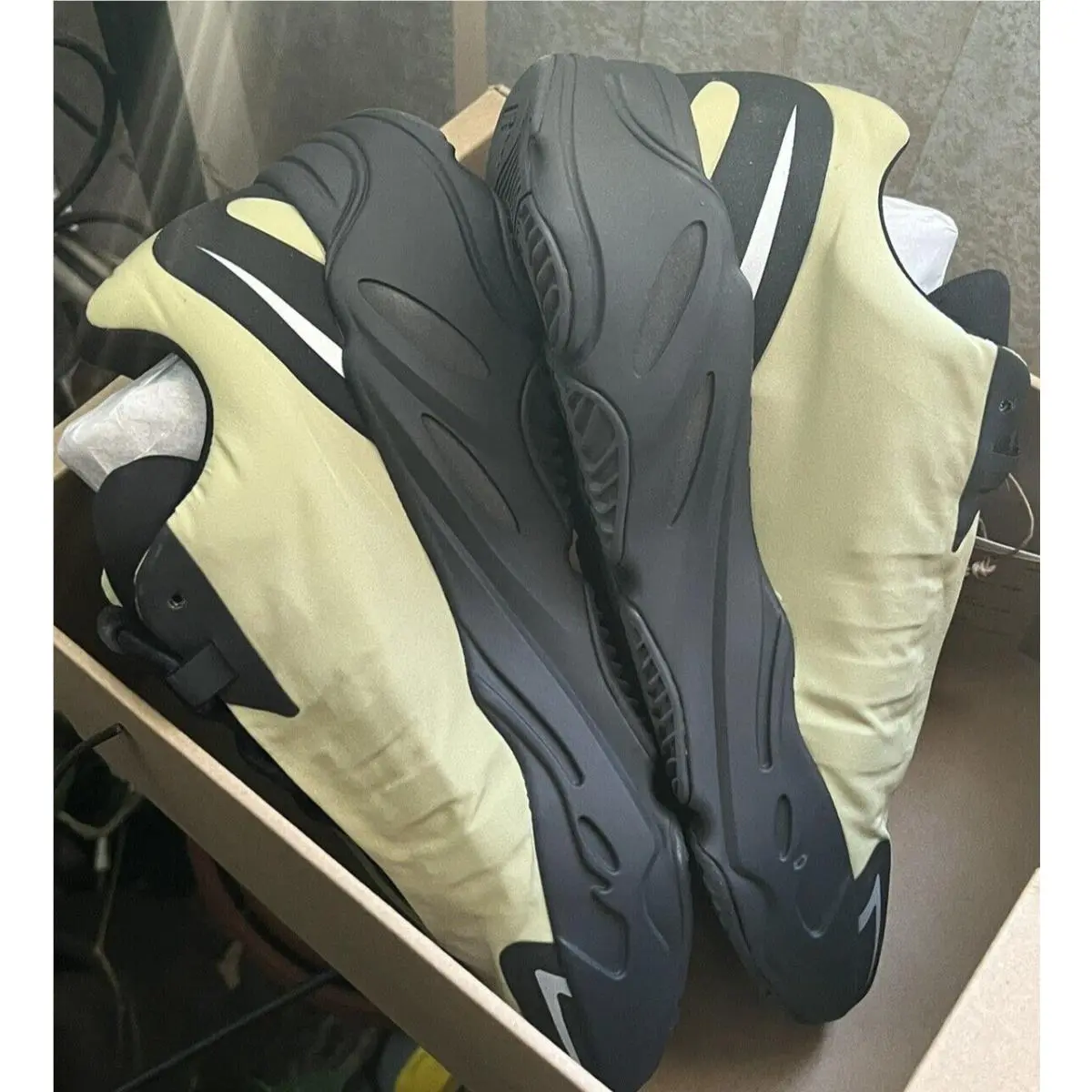 Adidas shoes - adidas Yeezy Boost 700 - Yeezy Boost - GW9525 - Resin 6