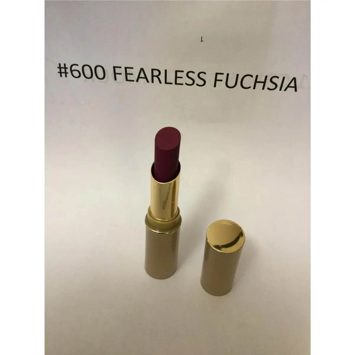 One L`oreal Endless Lipstick Lipcolors Buyer`s Choice OF Color Usa #600 FEARLESS FUCHSIA by L'Oréal