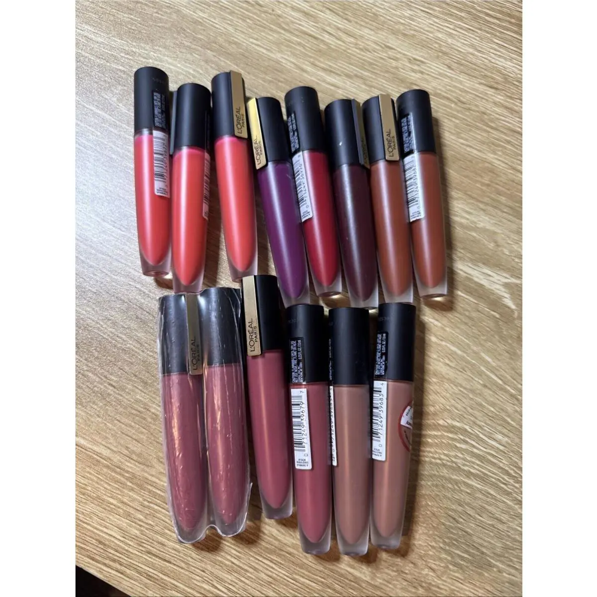 Lot Of 14Loreal Makeup Rouge Signature Matte Lipstick 0.23 Fl.oz