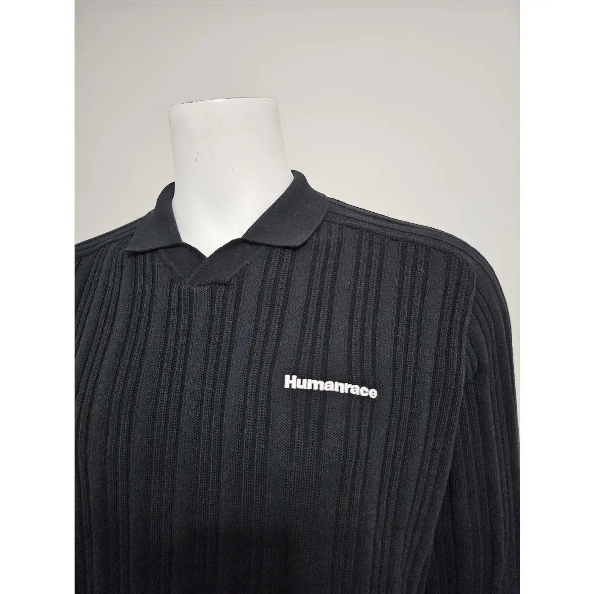 Adidas clothing - IC1406 - IC1406 - Black (UPC: 195749561643) 0