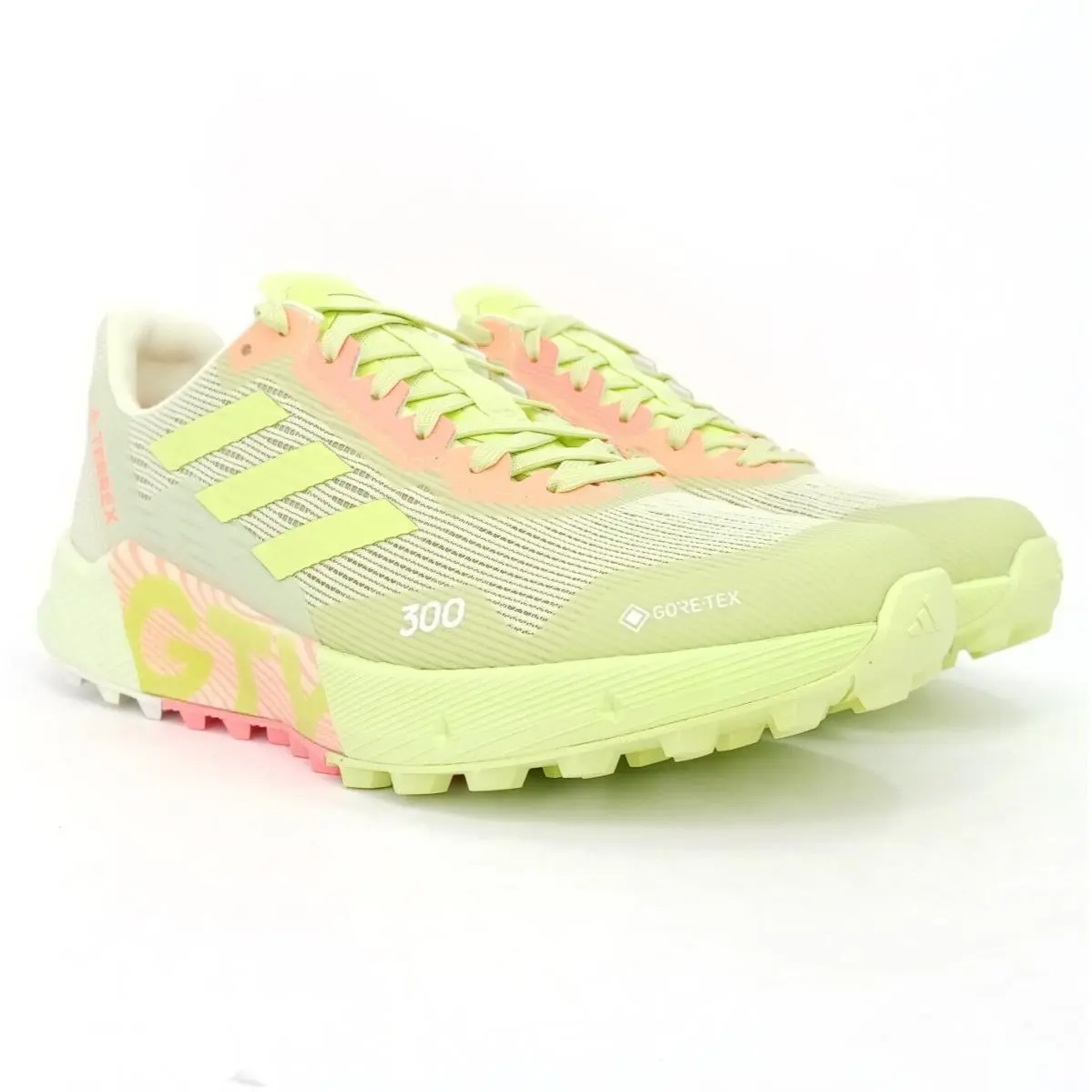 Adidas Women`s Terrex Agravic Flow 2 Gtx Trail Running Sneakers Size 6.5US