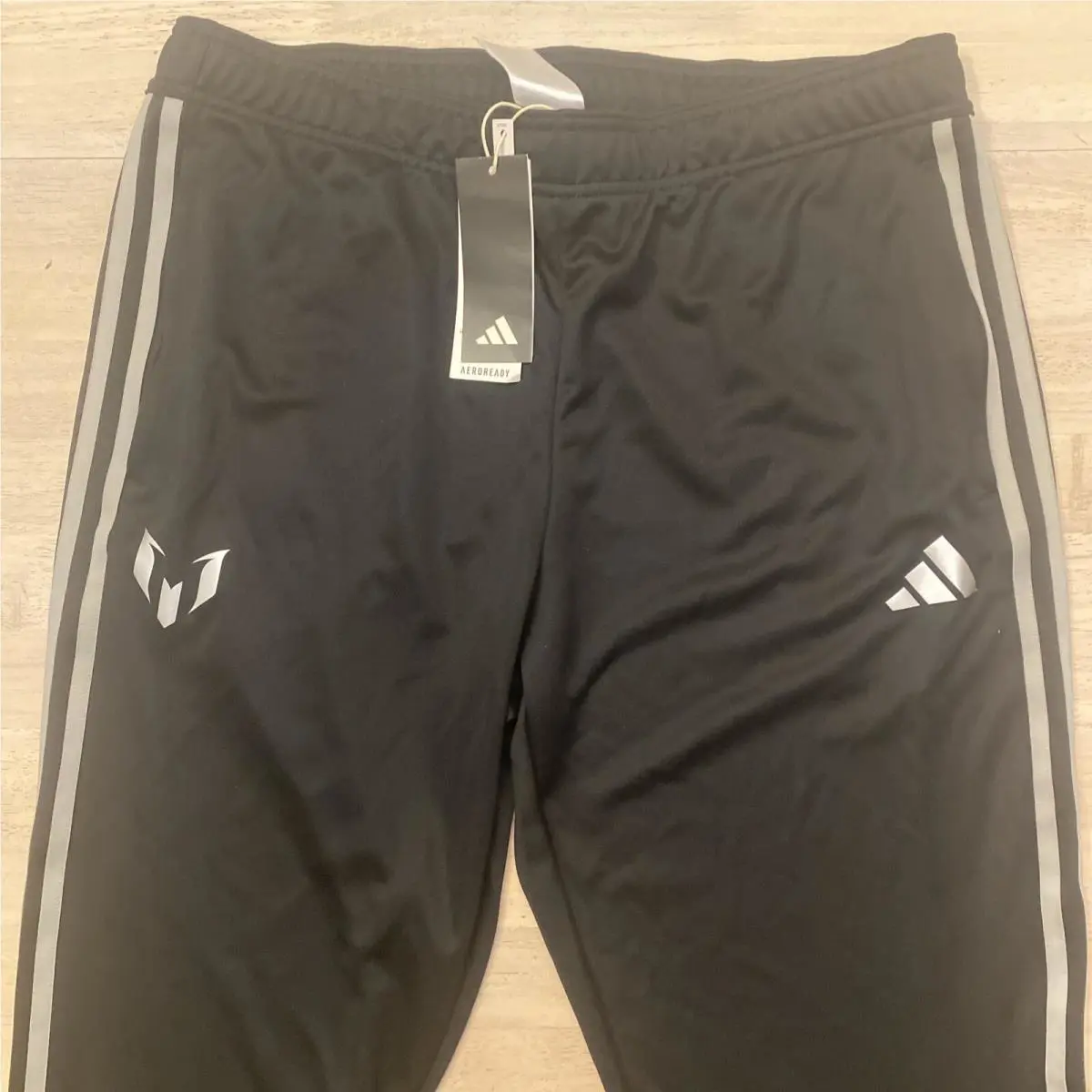 Adidas clothing - HR4352 - HR4352 - Black (UPC: 195745495362) 2