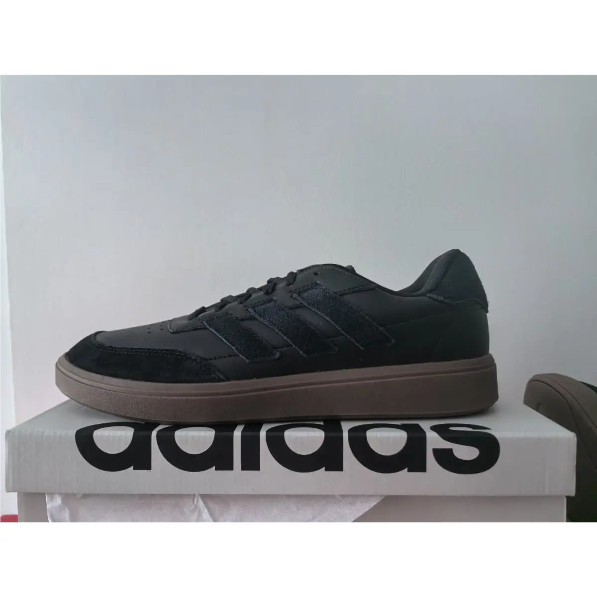 Adidas shoes - Courtblock - Courtblock - ID9077 - Black 0