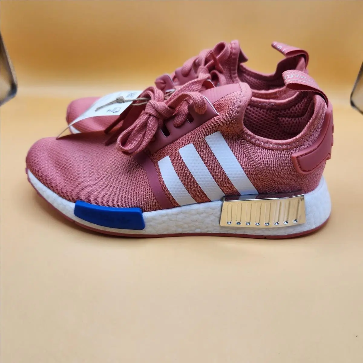 Adidas NMD_R1 W Shoes Womens Size 6.5 Pink White FX7073 Boost Originals