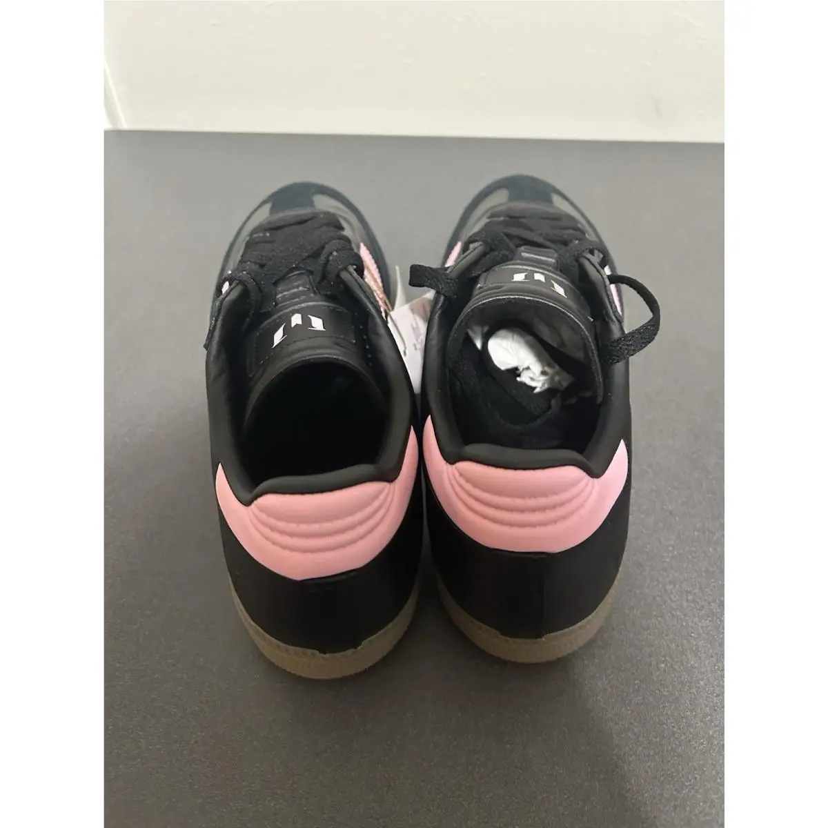 Adidas shoes - adidas Samba - Samba - IH8157 - Black, Manufacturer: Core Black/Light Pink/Gum 3