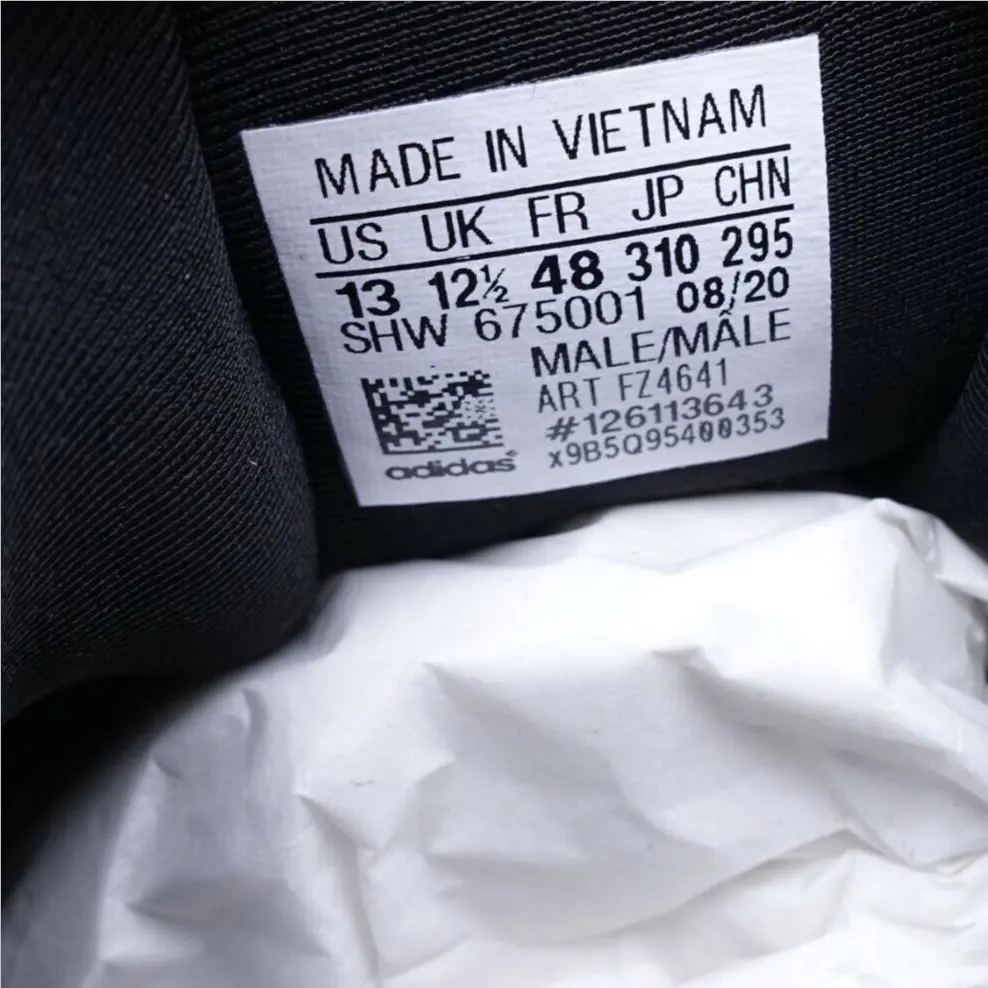 Adidas shoes  - Black, Manufacturer: Black/Red 0