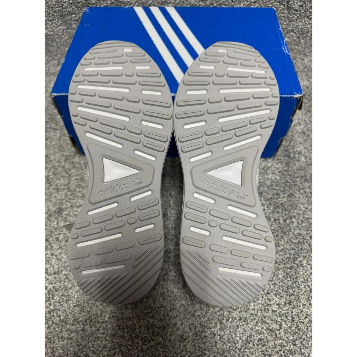 Adidas shoes - adidas Retroset - Retroset - FX9085 - White (UPC: 191984353630) 5