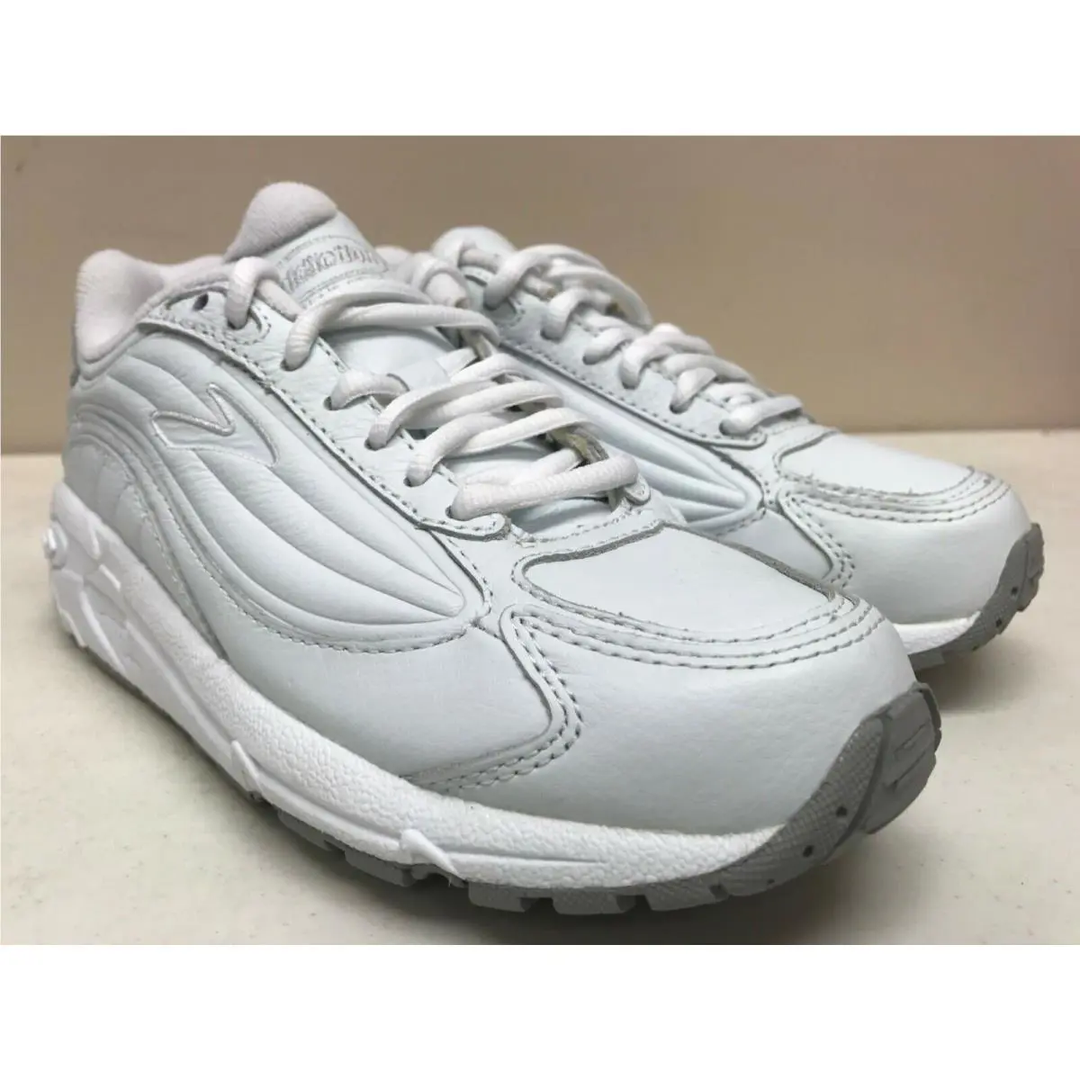 Brooks shoes - White 0