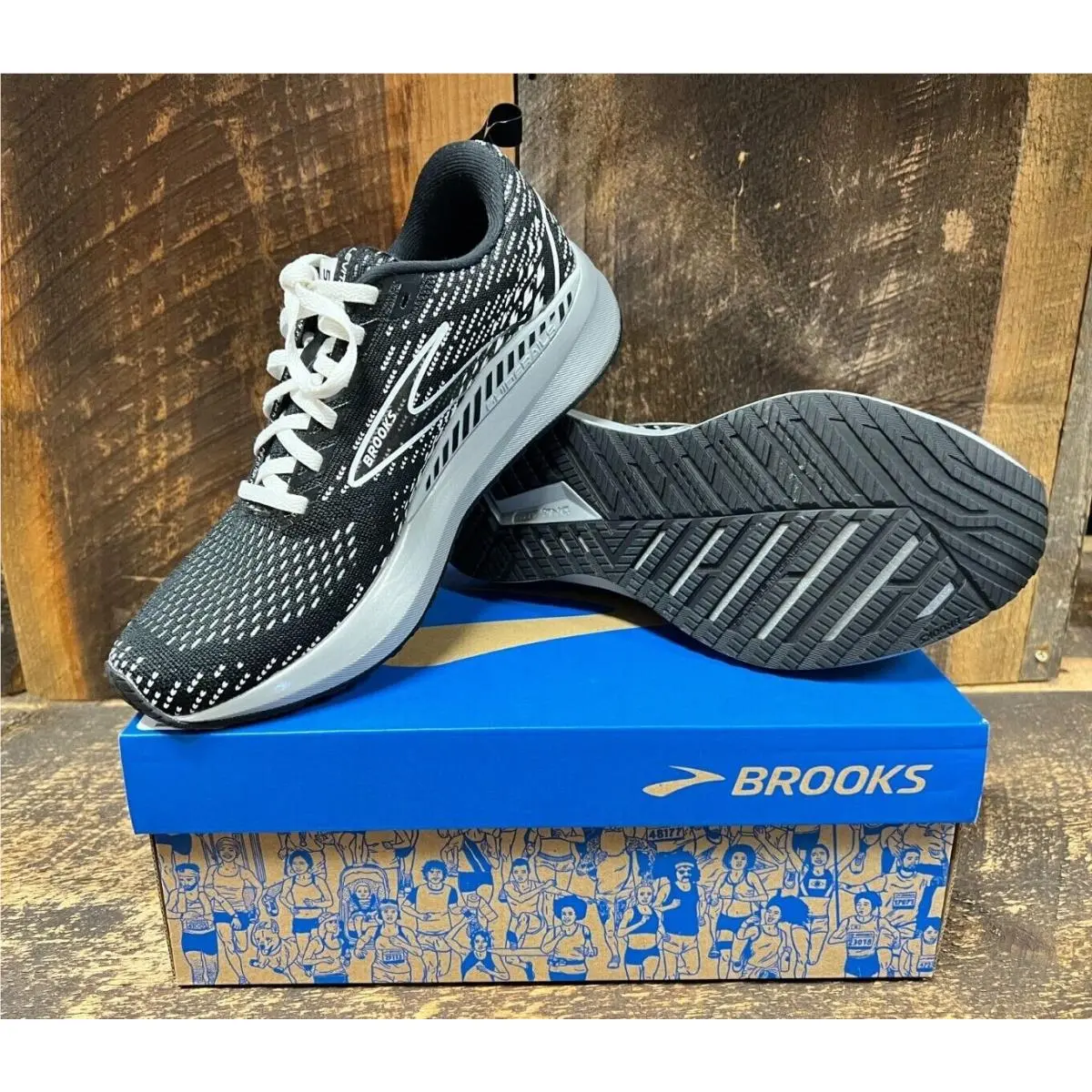 Brooks shoes - Brooks Levitate - Levitate - 120358-1B-090 - Black 6