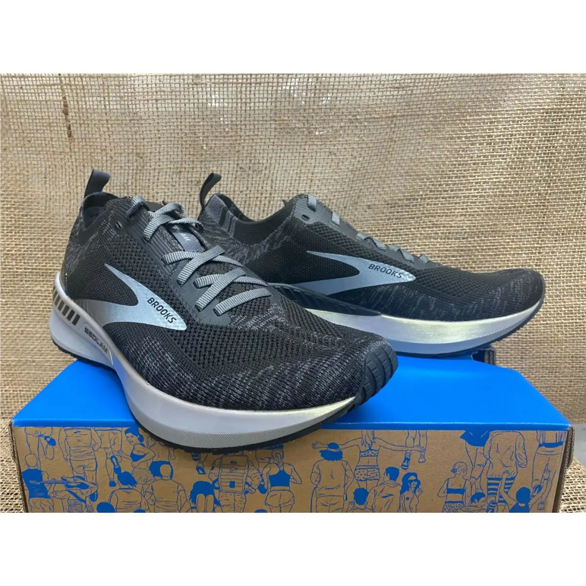 Brooks shoes - Brooks Bedlam - Bedlam - 110343-012 - Black/White 3
