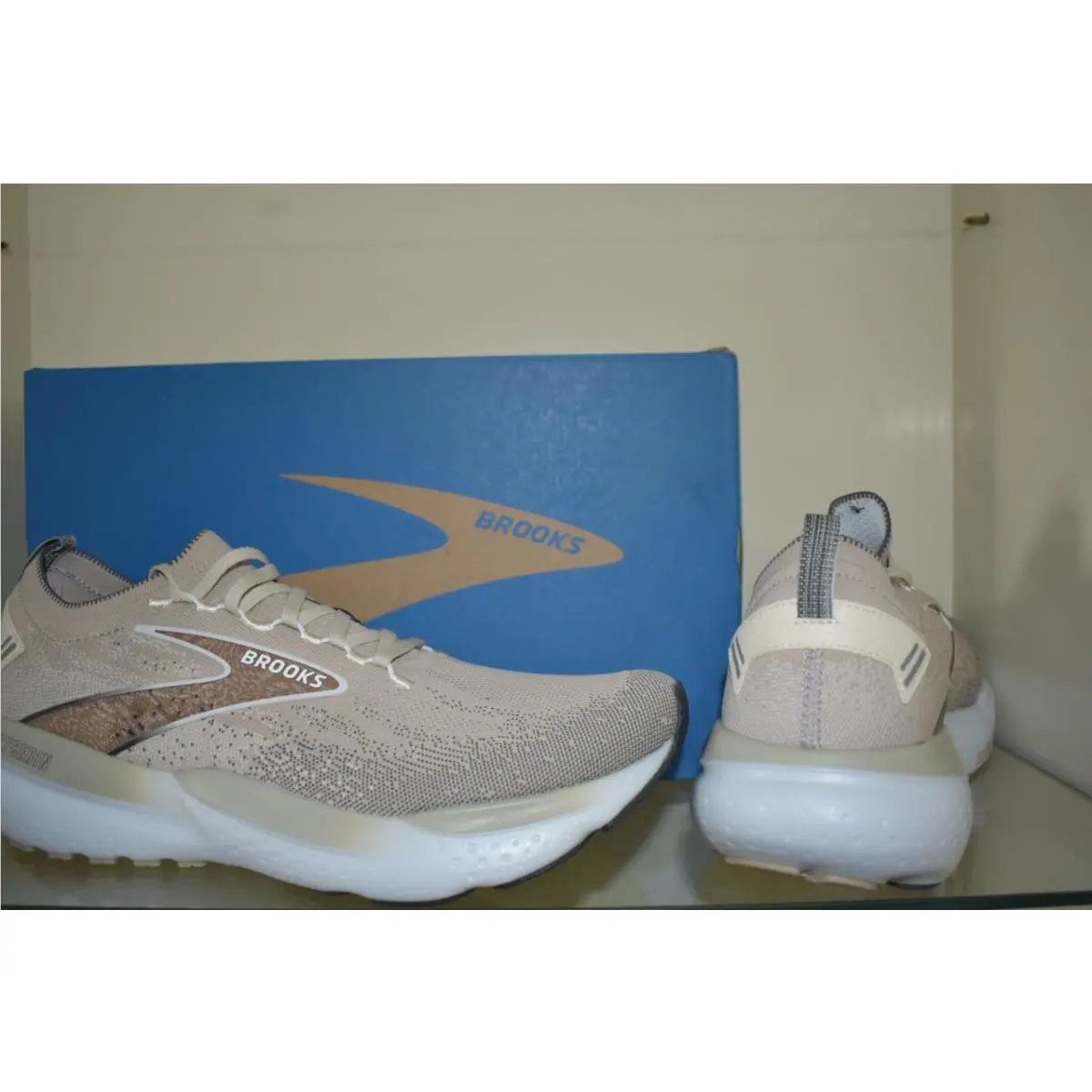 Brooks shoes - 1104211D238 - 110421 1D 238 - Beige 1
