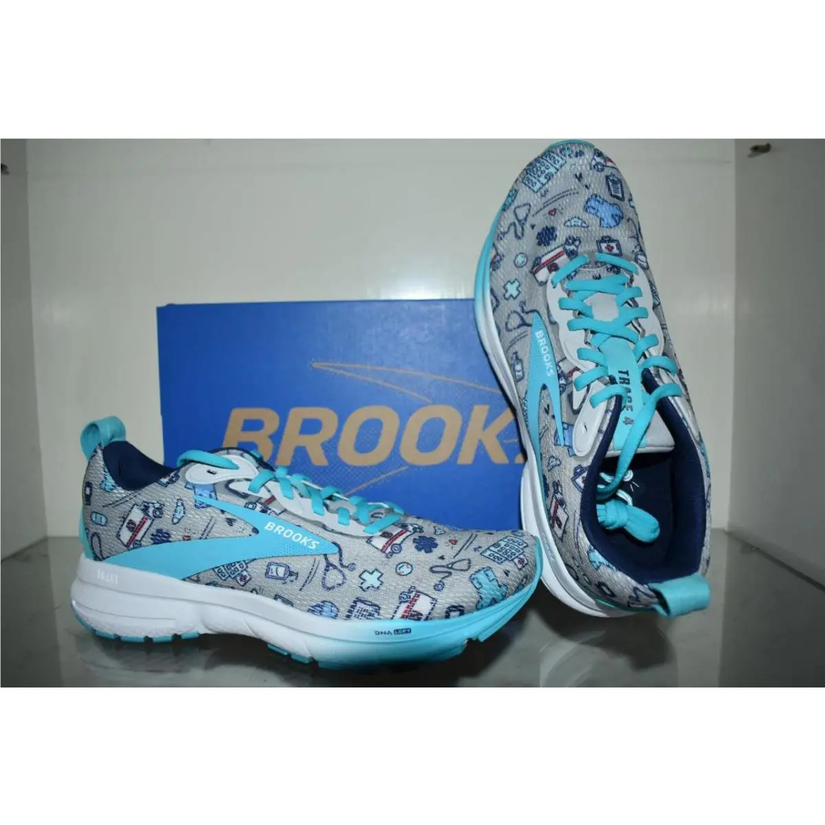 Brooks shoes - Brooks Trace 4 - Trace - 120441 1B 052 - Gray 0