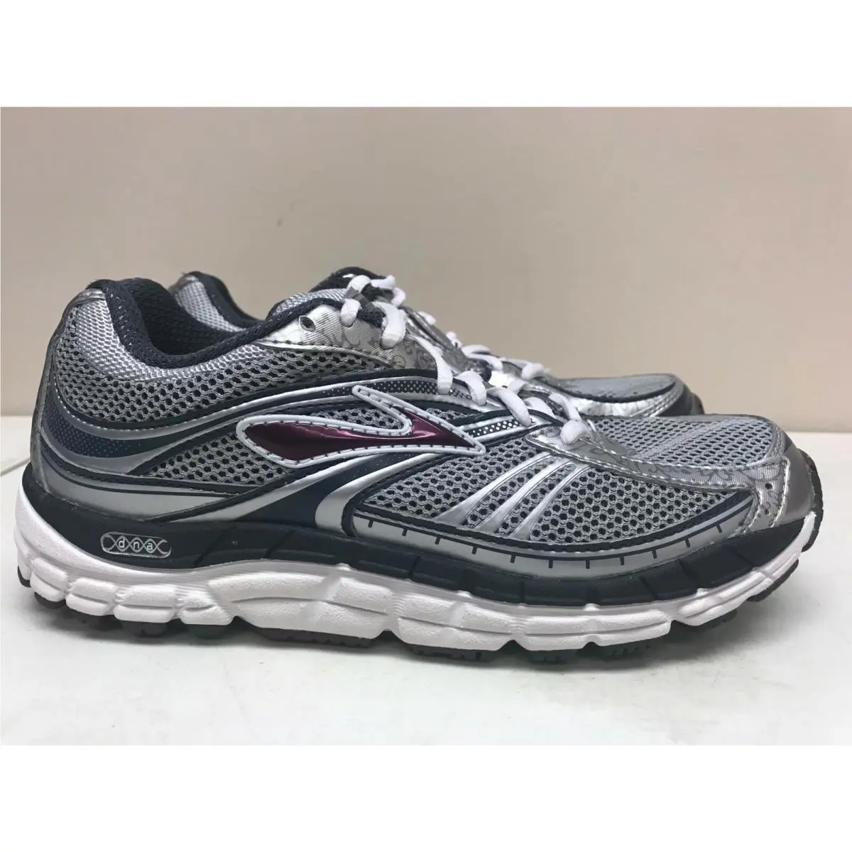 Brooks shoes - Gray 2