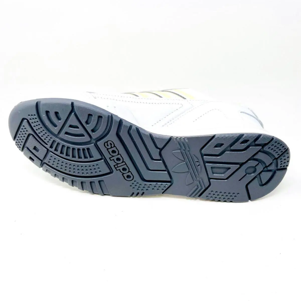 Adidas shoes - adidas A.R. Trainer - Trainer - BD7840 - White 3