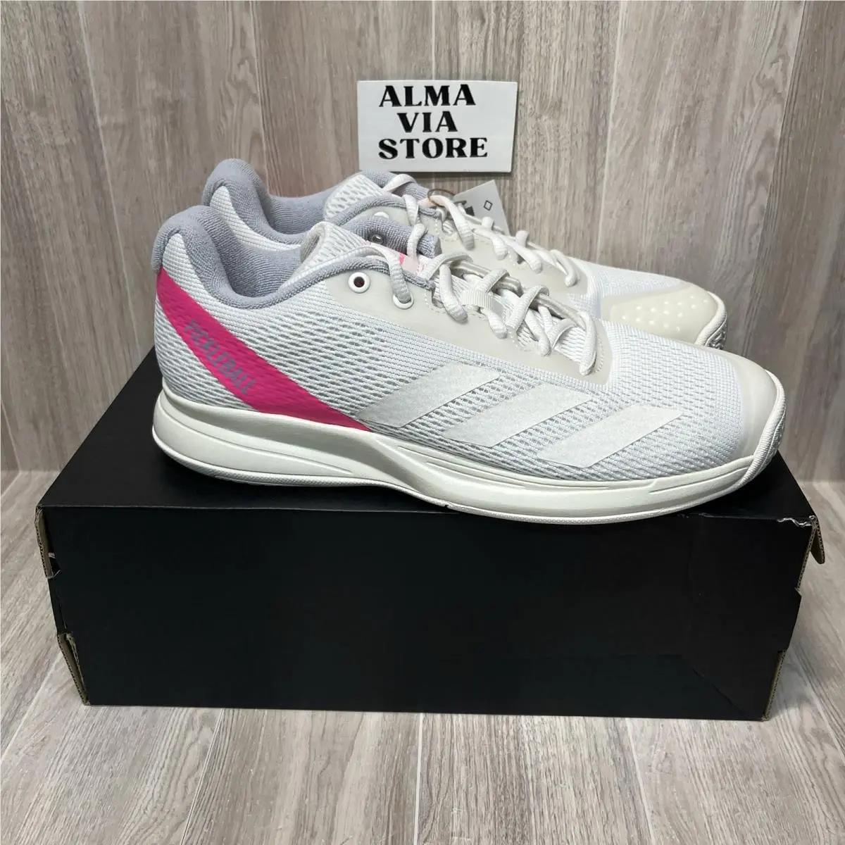 Adidas Courtflash Pickleball M Shoes White Pink JQ0696 Women’s Size 7.5