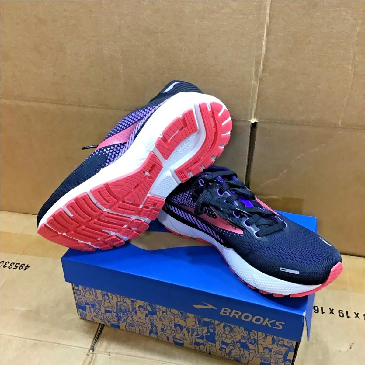 Brooks shoes - Brooks Adrenaline GTS 22 - Adrenaline GTS - Black 3