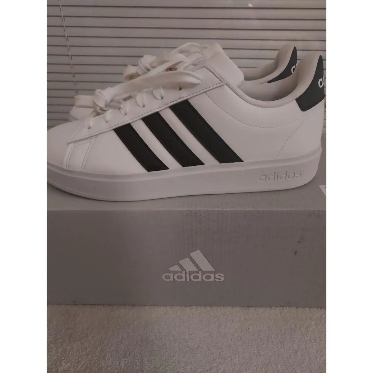 Adidas shoes - White 4
