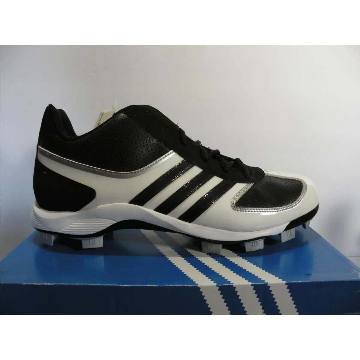 Adidas shoes - BLACK/WHITE - G20826 1