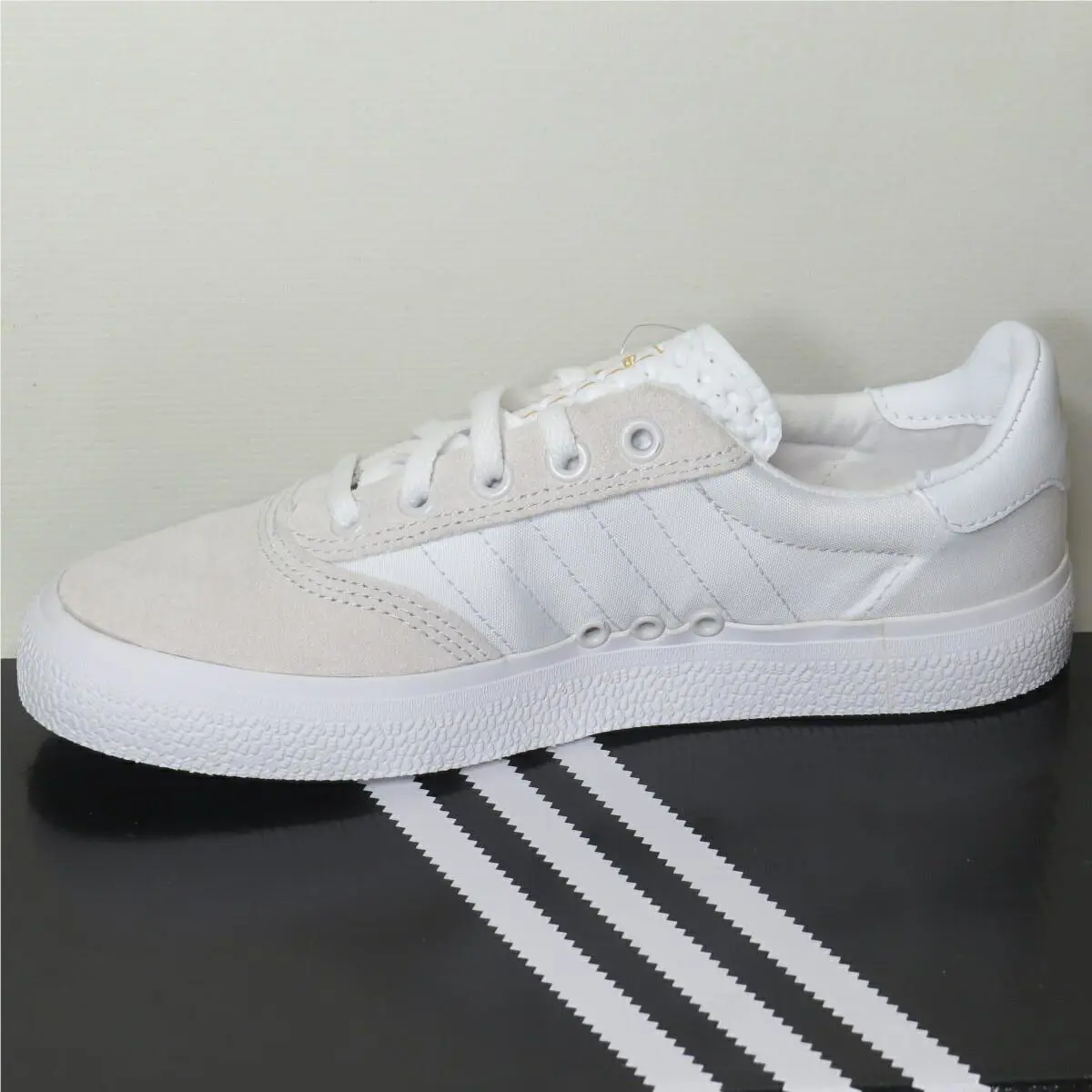 Adidas shoes - Adidas Originals 3MC - Originals - EG2763 - White (UPC: 191531273848) 4
