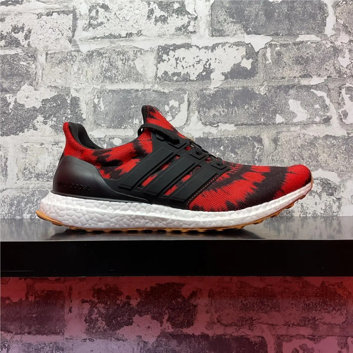 Adidas Ultraboost Nice Kicks No Vacancy Red GV7517 Men’s Size 8.5 Running Shoes - Red