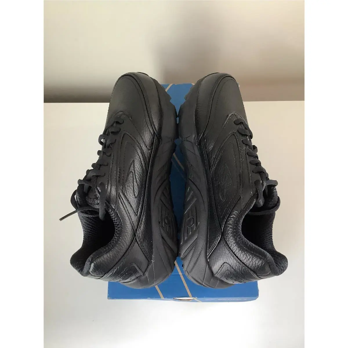 Brooks shoes - Brooks Addiction Walker - Addiction Walker - Black 1