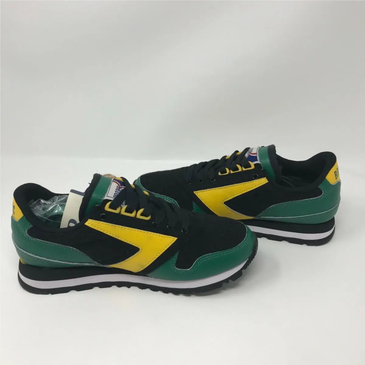 Brooks shoes - Yellow/Green (UPC: 762052974462) 1